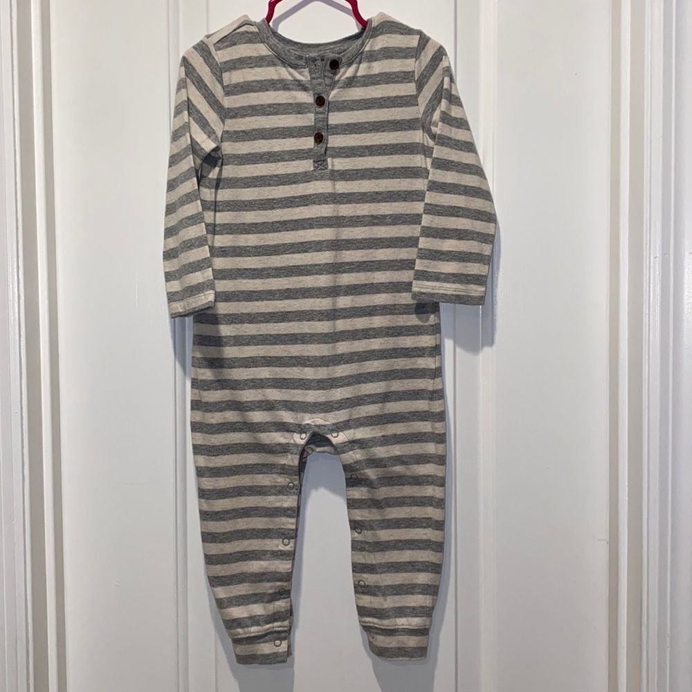 GYMBOREE jumpsuit size 18-24 months